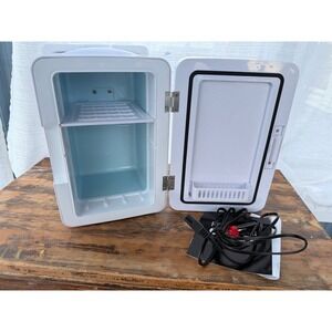 Personal Chiller LED Lighted Mini Fridge Vanity Bathroom‎ Skincare Cooler